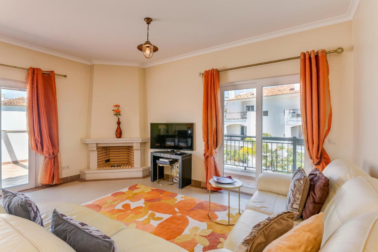 Penthouse Apt With Sea And Country Views By Cara Cabanas De Tavira